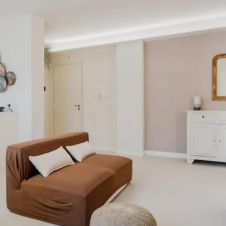 Apartment Petite Vittoria - - By Host4u *