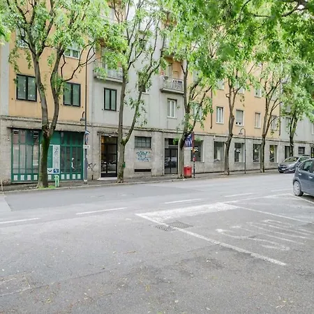 Petite Vittoria - - By Host4u Apartment