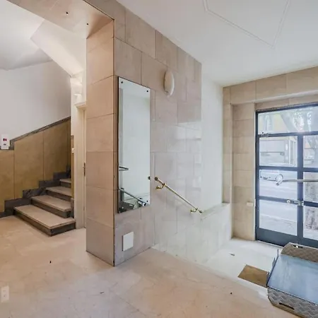 Petite Vittoria - - By Host4u Apartment